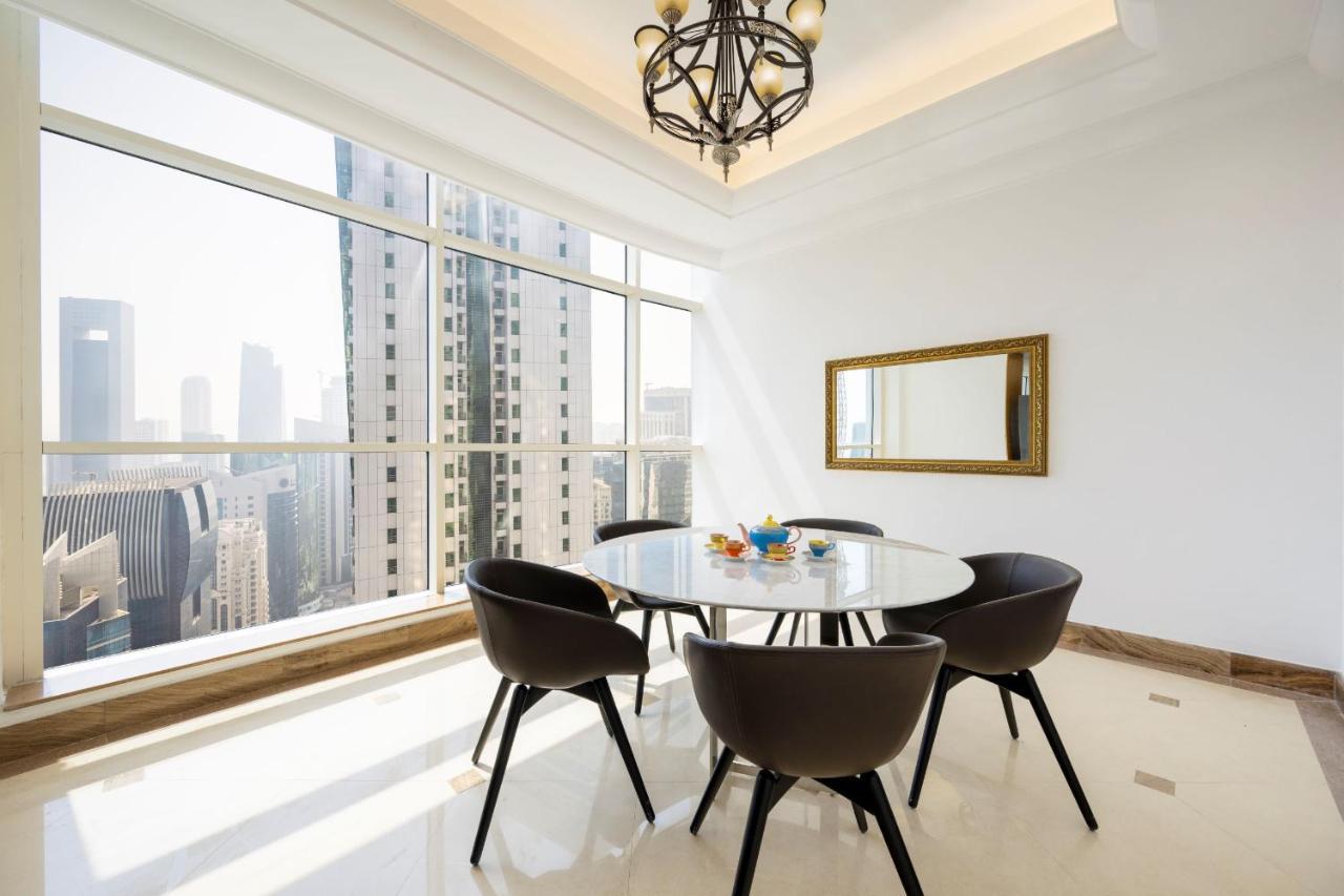 Dusit Hotel & Suites - Doha Dış mekan fotoğraf A dining room