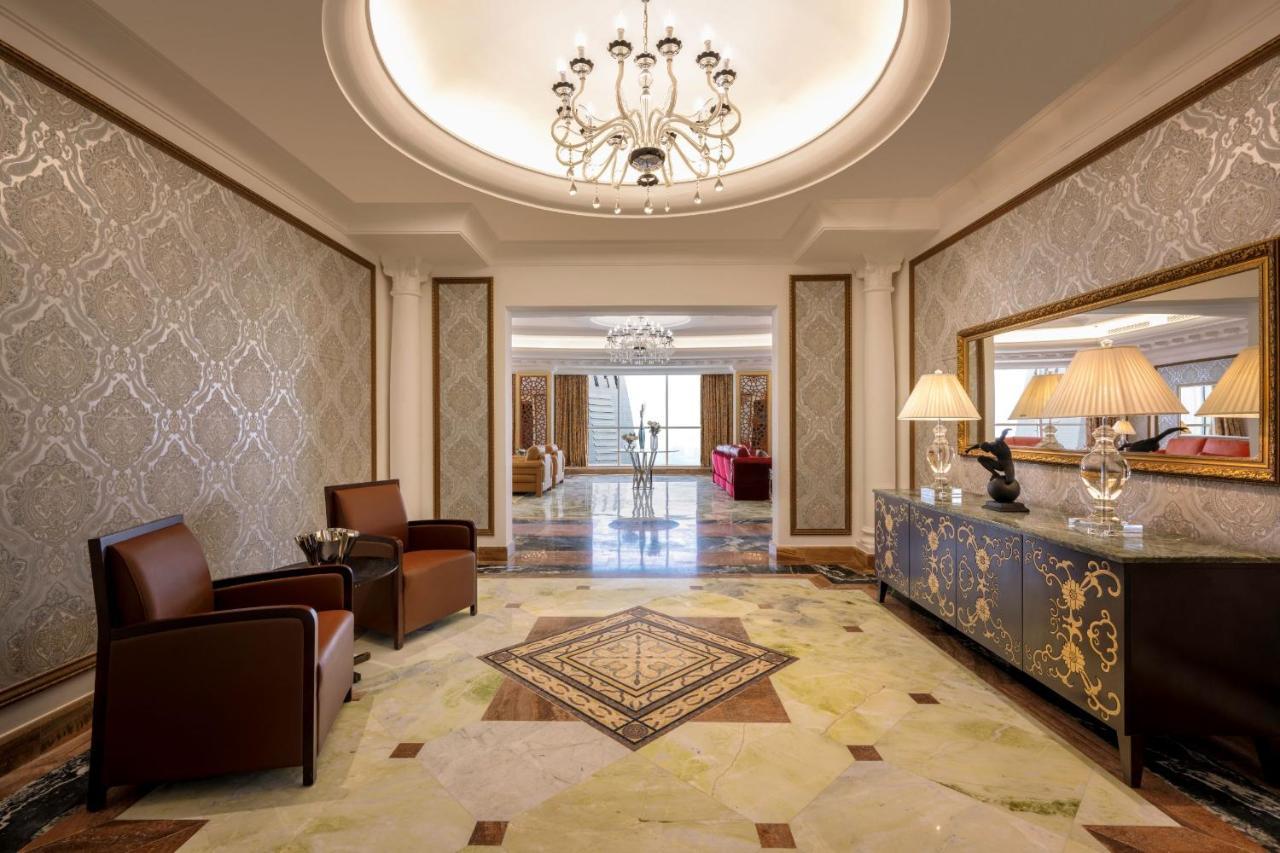 Dusit Hotel & Suites - Doha Dış mekan fotoğraf Lobby